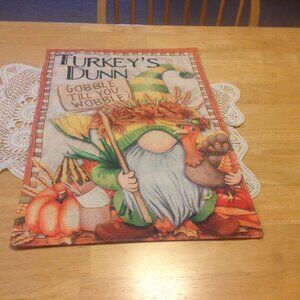Holiday Home Decor Thanksgiving garden flag, nwot
